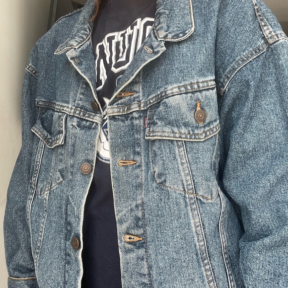 LEVI'S Vintage Clothing Denim Jacket, size M - Picture 2 of 8